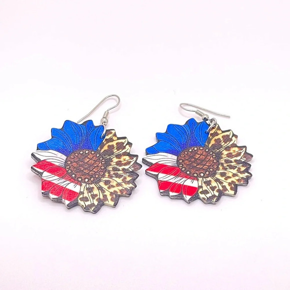 Boho USA American Flag Earrings Fishhook Sunflower Leopard Print - Picture 1 of 3